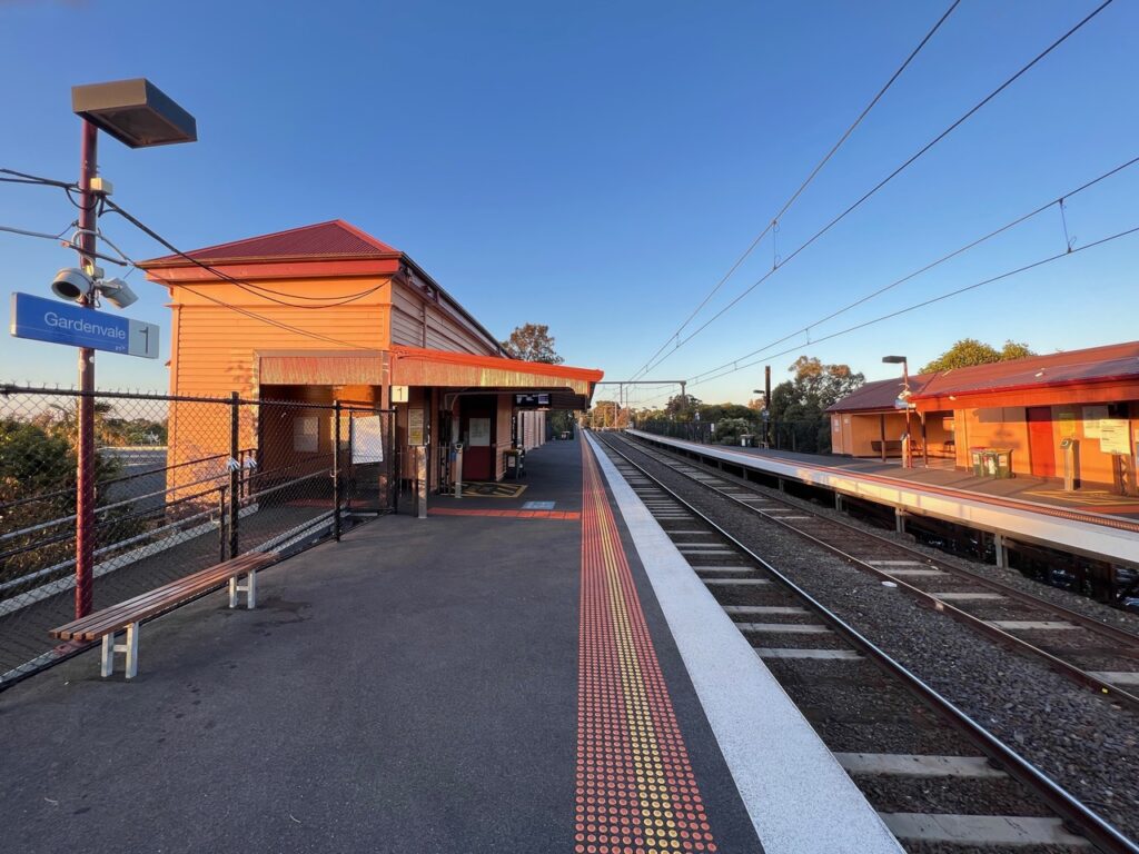 Gardenvale Railway Station